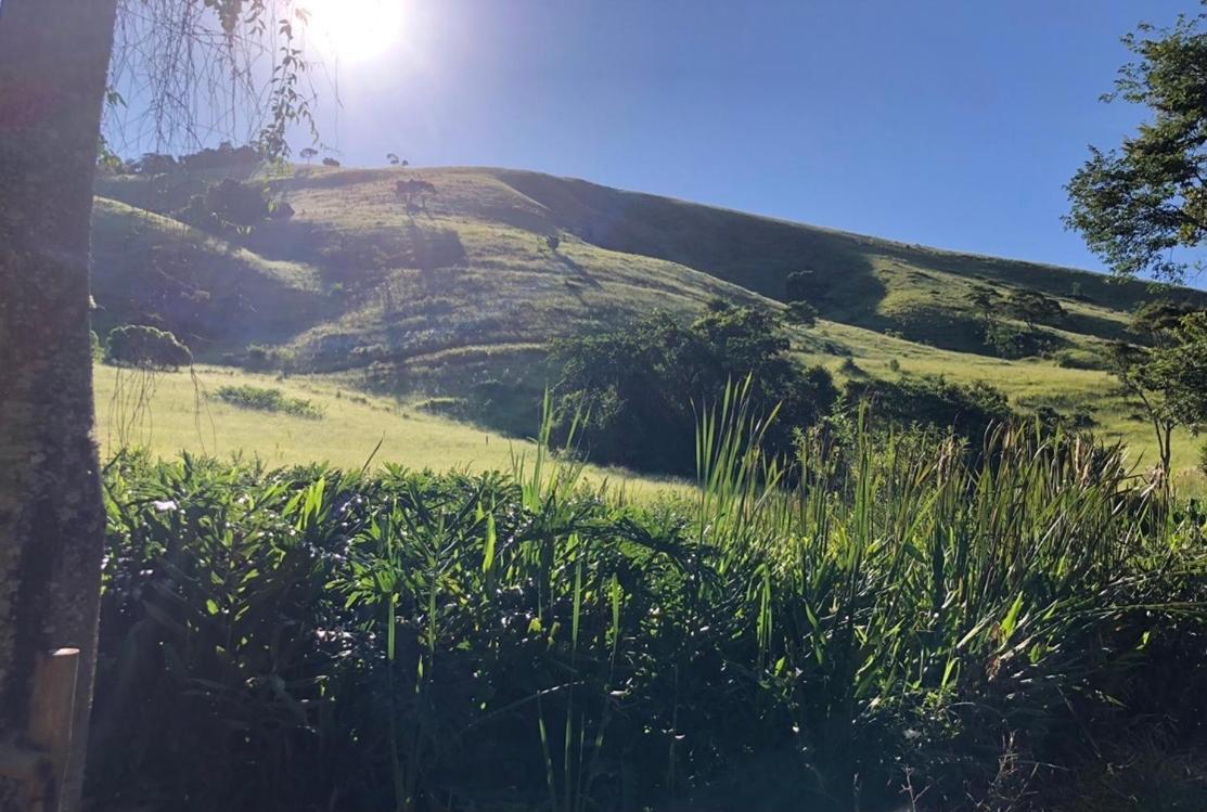 Vivenda Dos Guaranys -Um Projeto Ecologico - Casa Villa Conservatória Eksteriør billede